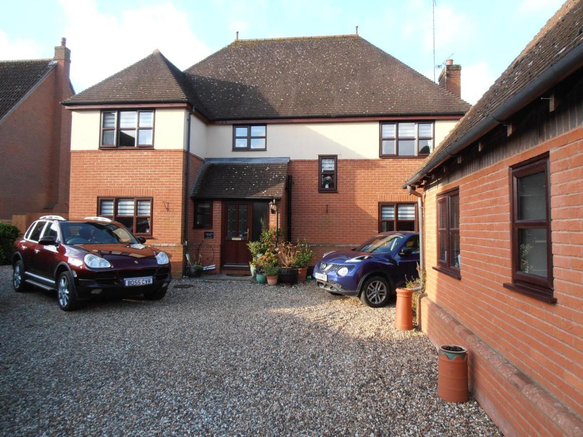 Castle View Rooms Castle Hedingham Exterior photo